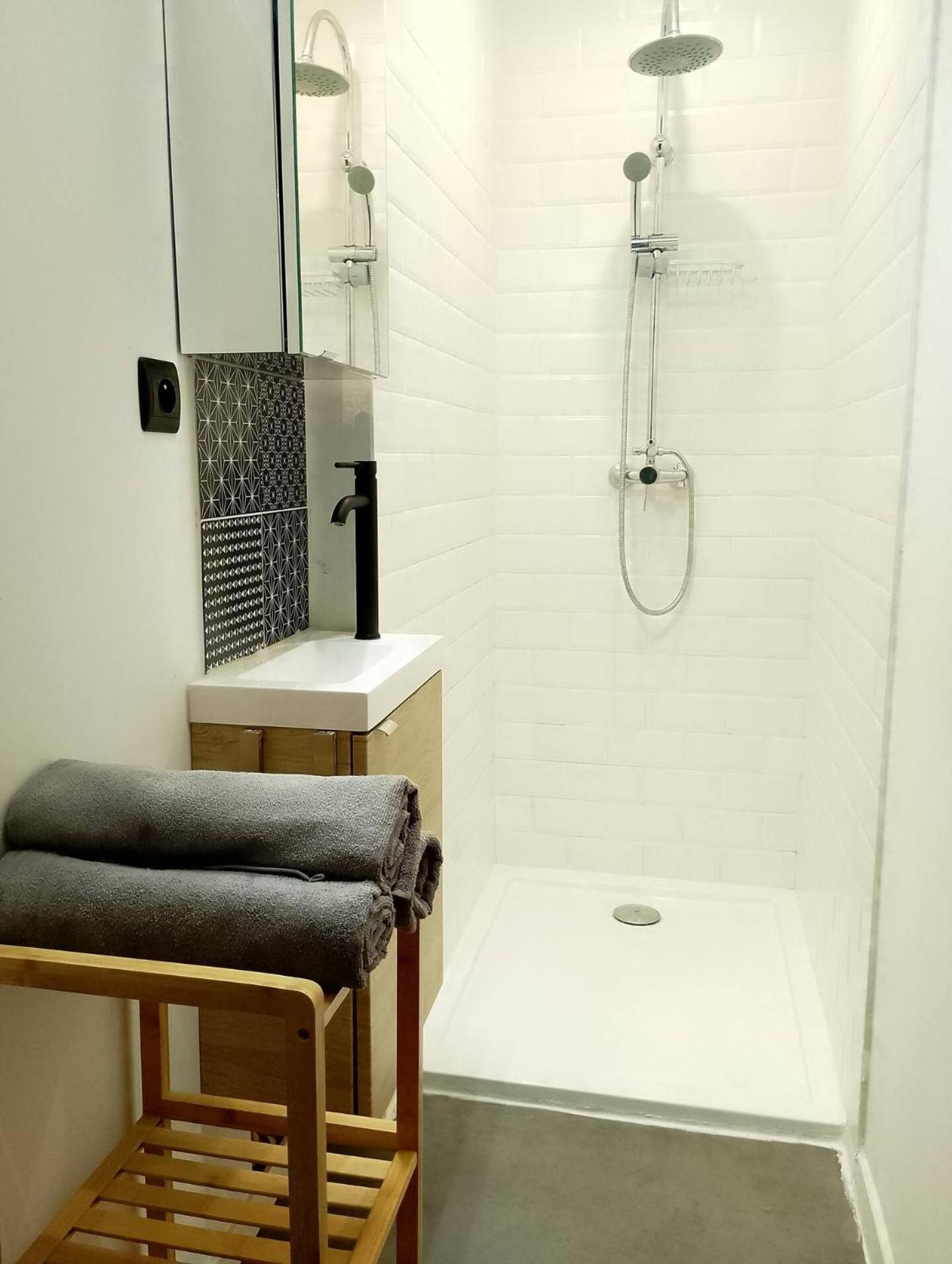 Zen- Hyper Centre Apartment